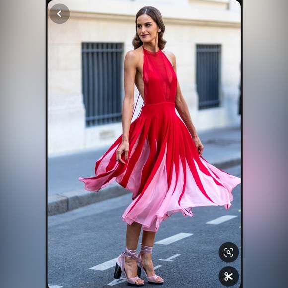 Valentino Garavani Velvet Strappy Sandal Heels in Poudre Ballet Pink so 38 US 8 - Picture 4 of 16
